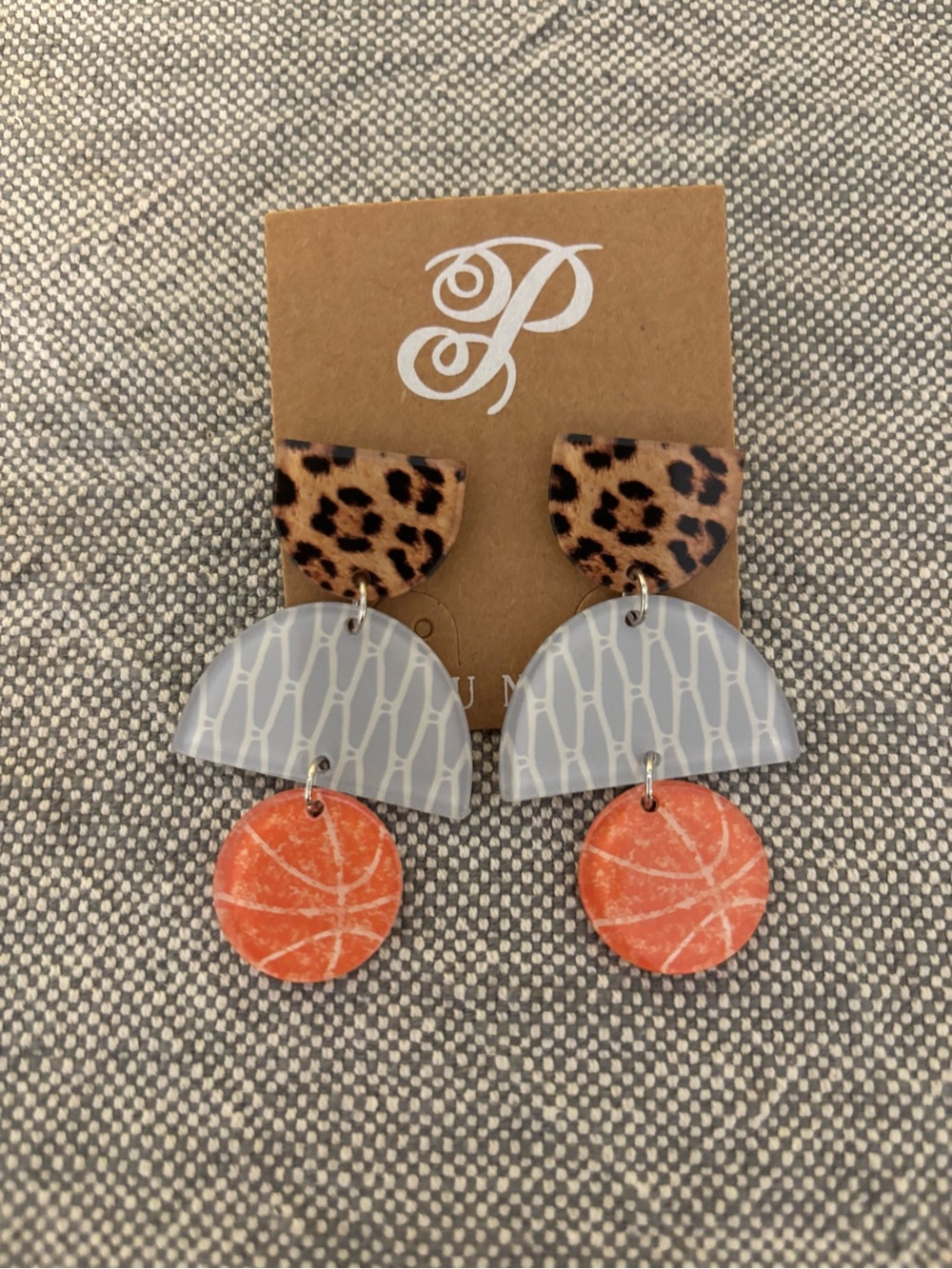 Plunder Leopard Top, Gray Pattern & Orange Basketball Dangle Earrings